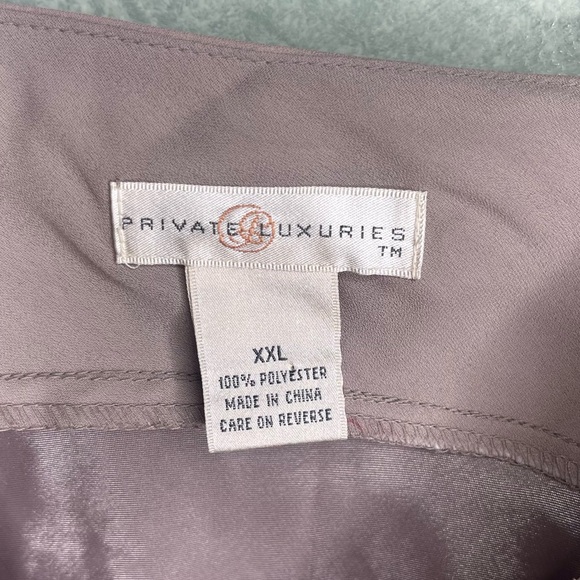 Private Luxuries silver tank - Picture 2 of 3